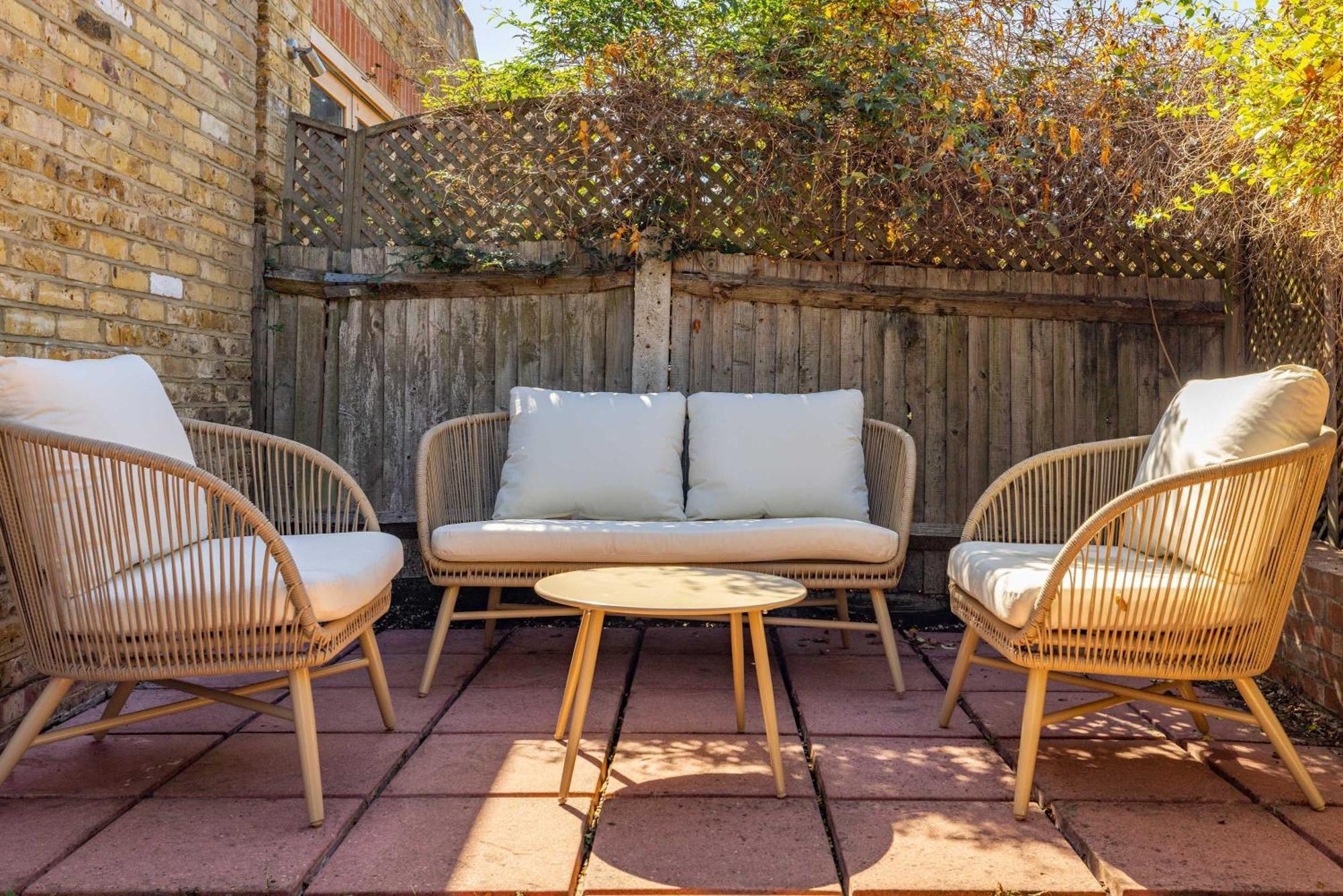 The Fulham Bolthole - Beckoning 2bdr Flat With Garden Apartment London