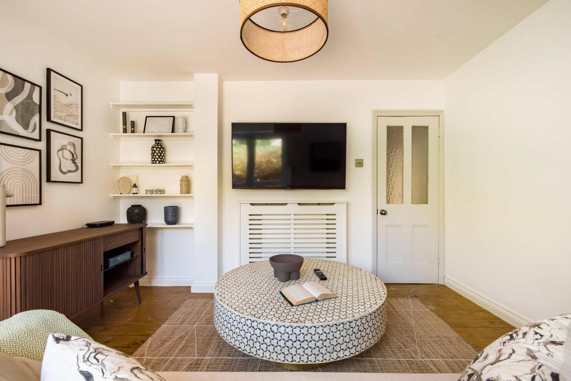 The Fulham Bolthole - Beckoning 2bdr Flat With Garden Apartment *